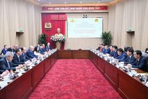 Thúc đẩy hợp tác giữa Bộ Công an Việt Nam và Bộ Tình trạng khẩn cấp Liên bang Nga