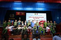 Sôi nổi Ngày hội hiến máu của cán bộ, chiến sĩ Công an tỉnh Hà Tĩnh