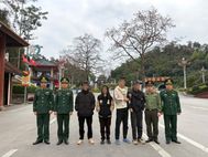 Phòng Quản lý xuất nhập cảnh, Công an tỉnh Lạng Sơn phối hợp trục xuất 04 công dân Trung Quốc nhập cảnh trái phép Việt Nam