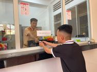 Công an tỉnh Cà Mau nâng cao chất lượng phục vụ Nhân dân trong sát hạch, cấp đổi giấy phép lái xe sau 01 năm tiếp nhận
