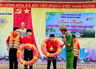 Công an tỉnh Hà Tĩnh chủ động triển khai các biện pháp phòng ngừa đuối nước từ sớm, từ cơ sở