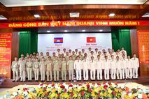 Dong Thap Provincial Police Department strengthens cooperation with Cambodian counterpart