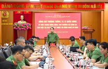 Deputy Minister Le Quoc Hung works with Academy of Security Engineering and Technology