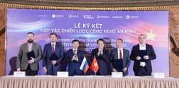Bộ trưởng Lương Tam Quang dự Lễ ký kết Bản ghi nhớ với các đối tác công nghệ