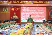 Thứ Trưởng Lê Quốc Hùng thăm và làm việc với Trường Đại học An ninh nhân dân