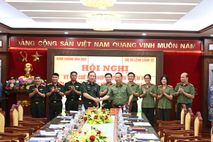 Bộ Tư lệnh Cảnh vệ và Binh chủng Hóa học ký kết Quy chế phối hợp