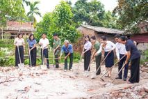 Khởi công xây dựng 02 nhà tình nghĩa tặng hộ gia đình có hoàn cảnh khó khăn tại xã Phùng Nguyên, tỉnh Phú Thọ