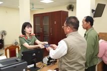 Ra sức thi đua, lập nhiều thành tích chiến công trong công tác quản lý xuất nhập cảnh trên địa bàn tỉnh Sơn La 