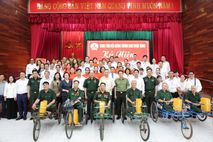 Tổng Bí thư, Chủ tịch nước Tô Lâm thăm Trung tâm Điều dưỡng thương binh Thuận Thành