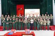 Bộ Tư lệnh Cảnh vệ thăm, tặng quà thương, bệnh binh tại Cơ sở Điều dưỡng Thương binh Nho Quan, Ninh Bình