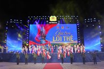 "Keeping the Oath" – an epic tribute to those who had dedicated lives to the Fatherland