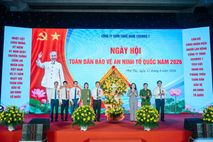Ngày hội toàn dân bảo vệ an ninh Tổ quốc tại Công ty TNHH Công nghệ COSMOS 1, tỉnh Phú Thọ