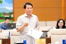 Bộ trưởng Lương Tam Quang giải trình về chính sách đặc thù để xử lý vi phạm pháp luật về kinh tế