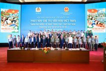 Phát huy giá trị văn hoá Việt Nam thành một động lực quan trọng phát triển đất nước trong kỷ nguyên mới