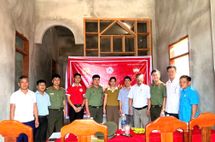 TP Huế: Hỗ trợ xây dựng nhà Đại đoàn kết tặng hộ dân có hoàn cảnh khó khăn