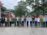 Bàn giao 04 đối tượng truy nã cho Cảnh sát Trung Quốc