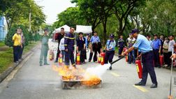 Trên 4.700 người tham gia trải nghiệm thực hành chữa cháy và cứu nạn cứu hộ