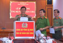 Công an tỉnh Cà Mau tổ chức Lễ phát động quyên góp, ủng hộ nhân dân Cuba