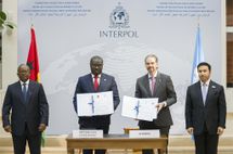 Tổng thống Guinea-Bissau thăm và làm việc với INTERPOL
