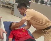 Cảnh sát giao thông Lâm Đồng kịp thời hỗ trợ đưa cháu bé bị xuất huyết não đi cấp cứu