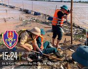Hải Phòng: Hỗ trợ các hộ nuôi cá lồng tại sông Kinh Thầy khắc phục hậu quả mưa bão