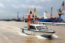 Quy định mới về đăng ký, đăng kiểm phương tiện thủy Công an nhân dân