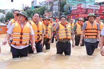 Huy động hơn 32.100 lượt cán bộ chiến sĩ Công an phối hợp tham gia khắc phục hậu quả mưa lũ sau bão