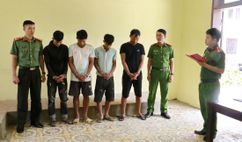 Bắt 04 đối tượng lợi dụng người dân chạy lũ để trộm cắp tài sản