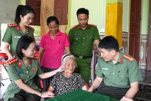 Nghệ An: Khởi công sửa chữa nhà ở của Mẹ Việt Nam Anh hùng tại xã Đại Đồng