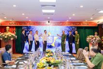 Thí điểm giải pháp định danh, truy xuất nguồn gốc hoá chất, tiền chất trên nền tảng VNeID
