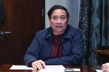 Thủ tướng họp khẩn trực tuyến với Bộ Công an và các bộ, ngành, cơ quan, địa phương về ứng phó, khắc phục hậu quả mưa lũ tại các tỉnh miền Trung